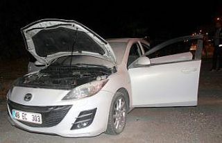 Menteşe’de seyir halindeki araç yandı