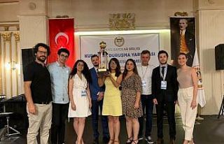 Mersin Barosu stajyer avukatları, Kurgusal Duruşma...