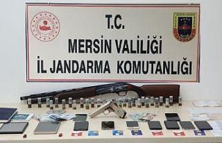Mersin’de yasa dışı bahis oynatan 9 kişi yakalandı