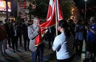 Milli sporcular, 15 Temmuz’da Denizli sancağını...