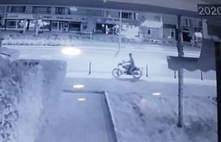Motosiklet hırsızı kameraya yakalandı