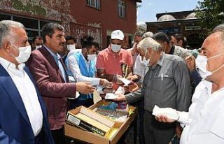Muş Belediyesinden Ayasofya kararı sonrası lokum...