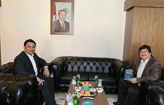 Mutki Kaymakamı Şahin’den BEÜ Rektörüne veda...