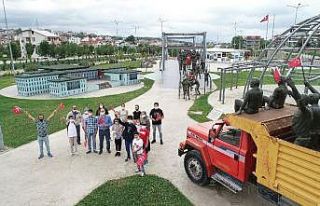 Müzik öğretmeninden 15 Temmuz bestesi