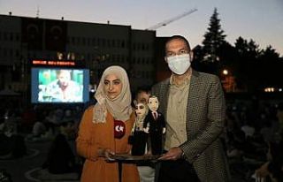 Niğde’de minderli sinema günlerinde muhteşem...