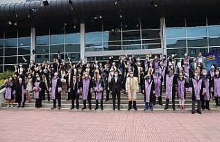 ODÜ Tıp Fakültesi 41 mezun verdi