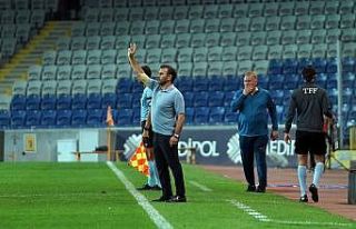 Okan Buruk ilk lig şampiyonluğunu yaşadı