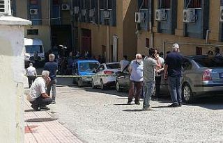 Öldürülen inşaat işçilerinin aileleri sinir...