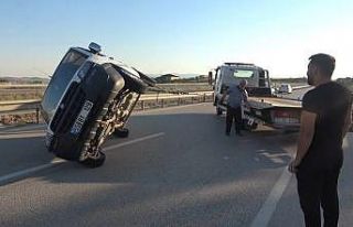 Otomobiliyle 100 metre sürüklendi, burnu bile kanamadı