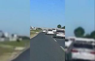 (Özel) E-5 karayolundaki düğün konvoyunda “makas”...