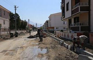 Refik Aras Sokakta çalışmalar devam ediyor