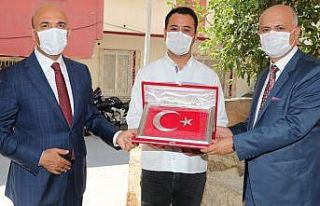 Rektör Prof. Dr. Çamsarı, 15 Temmuz gazisi Onur...