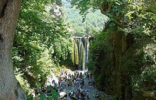 Sabun Çayı ve Şelalesine girişler yasaklandı