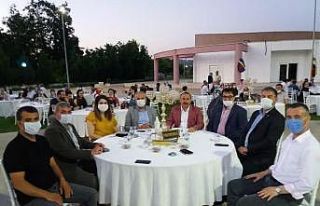 Sadece Başkan Sever’in maske takmaması dikkat...