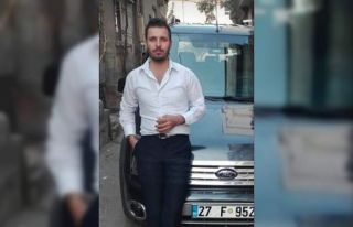 Şanlıurfa’da devrilen otomobilin sürücüsü...