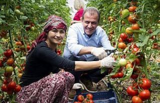 Seçer: "Betondan para kazanan değil, üreterek...