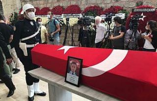 Şehit polis Erkan Gökteke son yolculuğuna uğurlandı