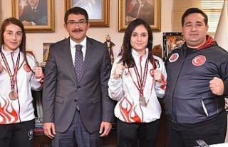 Şehzadeler’in sporcuları 2019’da madalyalara...