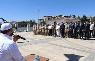 Siirt’te Kurban Bayramı arifesinde şehitlik ziyareti