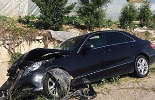 Sinop Valisi Karaömeroğlu trafik kazası geçirdi
