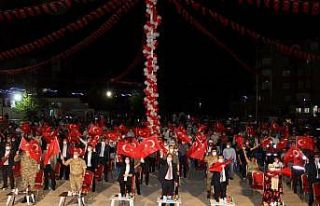Şırnak’ta demokrasi nöbetine binlerce kişi katıldı