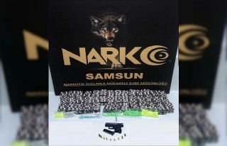 Sokak satıcılarına operasyon: 9 gözaltı