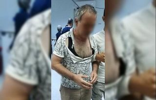 Sokakta saldırdığı görme engelli vatandaşı...