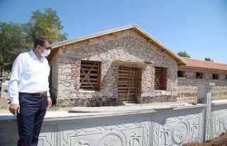 Sultan Abdülhamid Han’a at yetiştirilen haralar,...