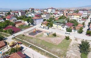 Suluova’da parklar yenileniyor