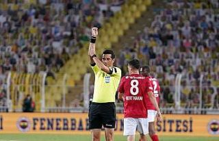 Süper Lig: Fenerbahçe: 1 - D.G. Sivasspor: 2 (İlk...