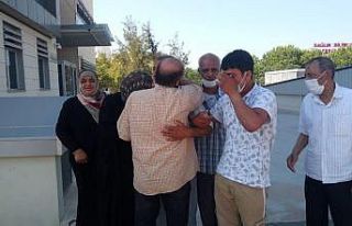 Suriyeli gencin cenazesini ailesi salavatlarla aldı