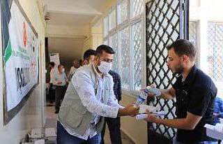 Suriyeli öğrencilere hijyen paketi dağıtıldı