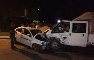 Tarsus’ta trafik kazası: 6 yaralı