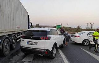 Tarsus’ta zincirleme trafik kazası: 5 yaralı