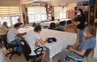 Toplum ve Ruh Sağlığı Merkezi umut oluyor