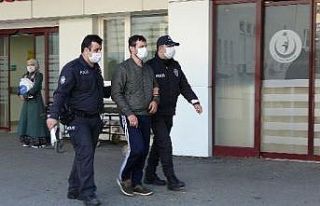 Trabzon’da doktora oksijen tüpüyle saldıran şahsın...