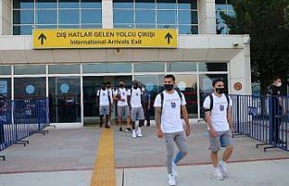 Trabzonspor kafilesi, Denizli’ye geldi