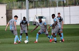 Trabzonspor, Konyaspor mesaisini sürdürdü