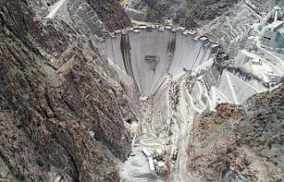 Türkiye’nin en yüksek barajının yapımında...