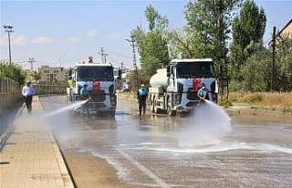 Tuşba Belediyesinden Kurban Bayramı öncesi temizlik...