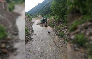 Uğur Suyu İçme Suyu Arıtma Tesisislerinin temizliği...