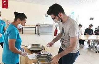 Üniversite adayları, ‘Kampüse Merhaba’ projesi...