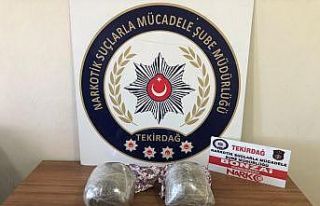 Uygulama noktasında durdurulan araçta uyuşturucu...