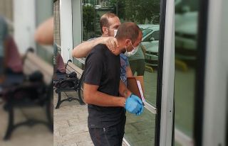 Uyuşturucu ticaretinden gözaltına alındı