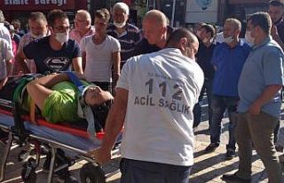 Üzerine ağaç düşen çocuk ölümden son anda...