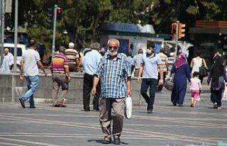 Vaka sayılarının arttığı Kayseri’de vatandaşlar...