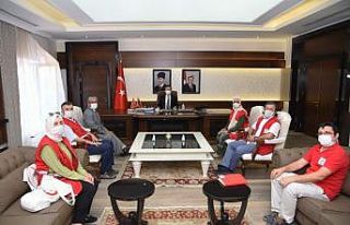 Vali Aksoy Kurban Vekaletini Kızılay’a verdi