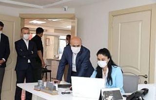 Vali Demirtaş, birimleri ziyaret etti