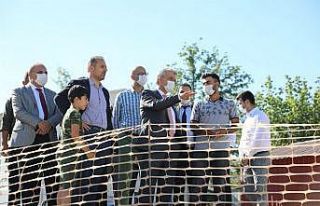 Vali Makas, yapımı devam eden kamu yatırımlarını...