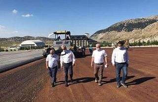 Vali Seymenoğlu, Davraz’daki çalışmaları inceledi